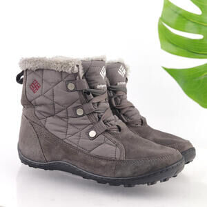 Columbia Womens Minx Shorty Boots Size 7 Waterproof Gray Suede Quilted Lace Up